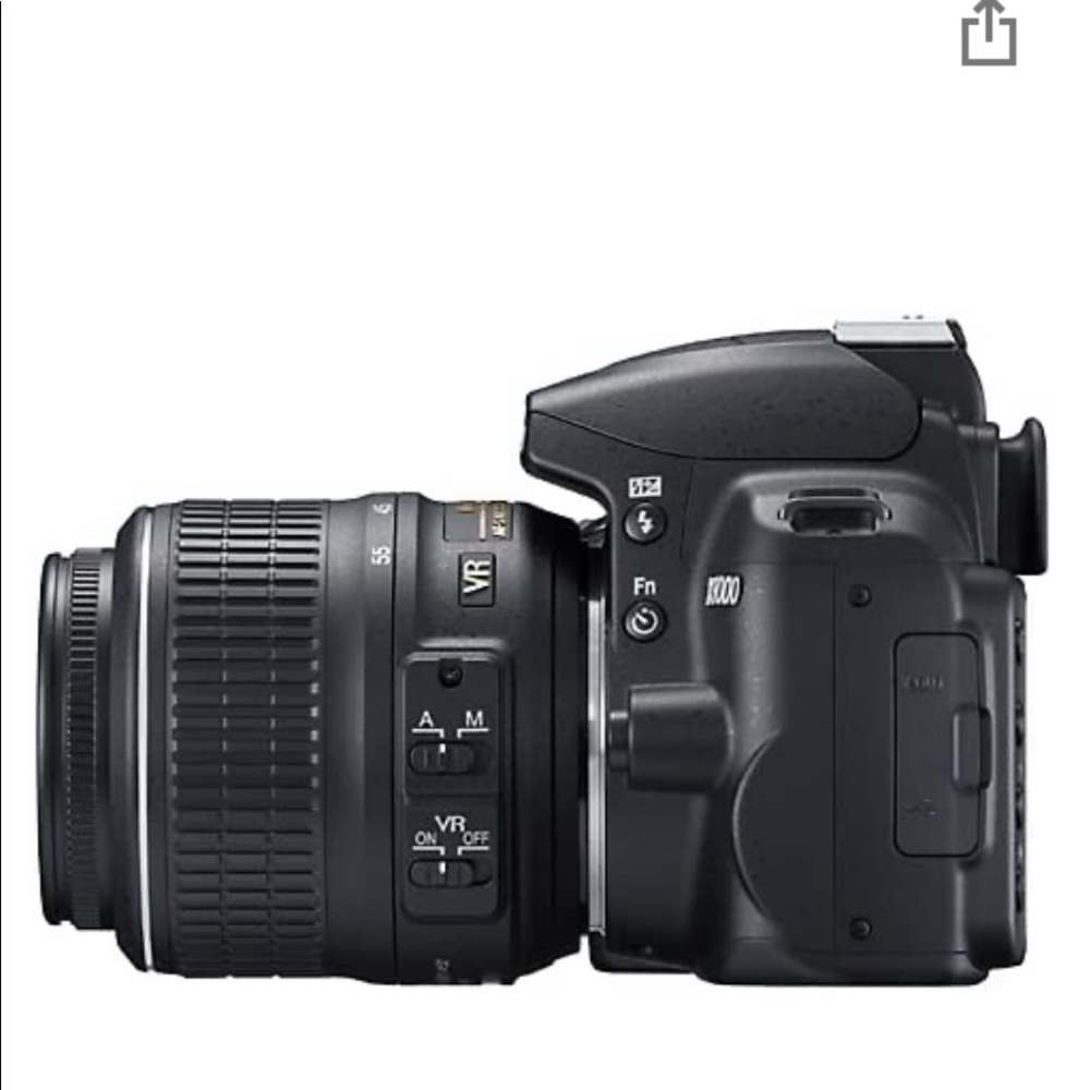 Nikon D3000 10.2MP Digital SLR Camera with 18-55mm f/3.5-5.6G AF-S DX VR Nikko